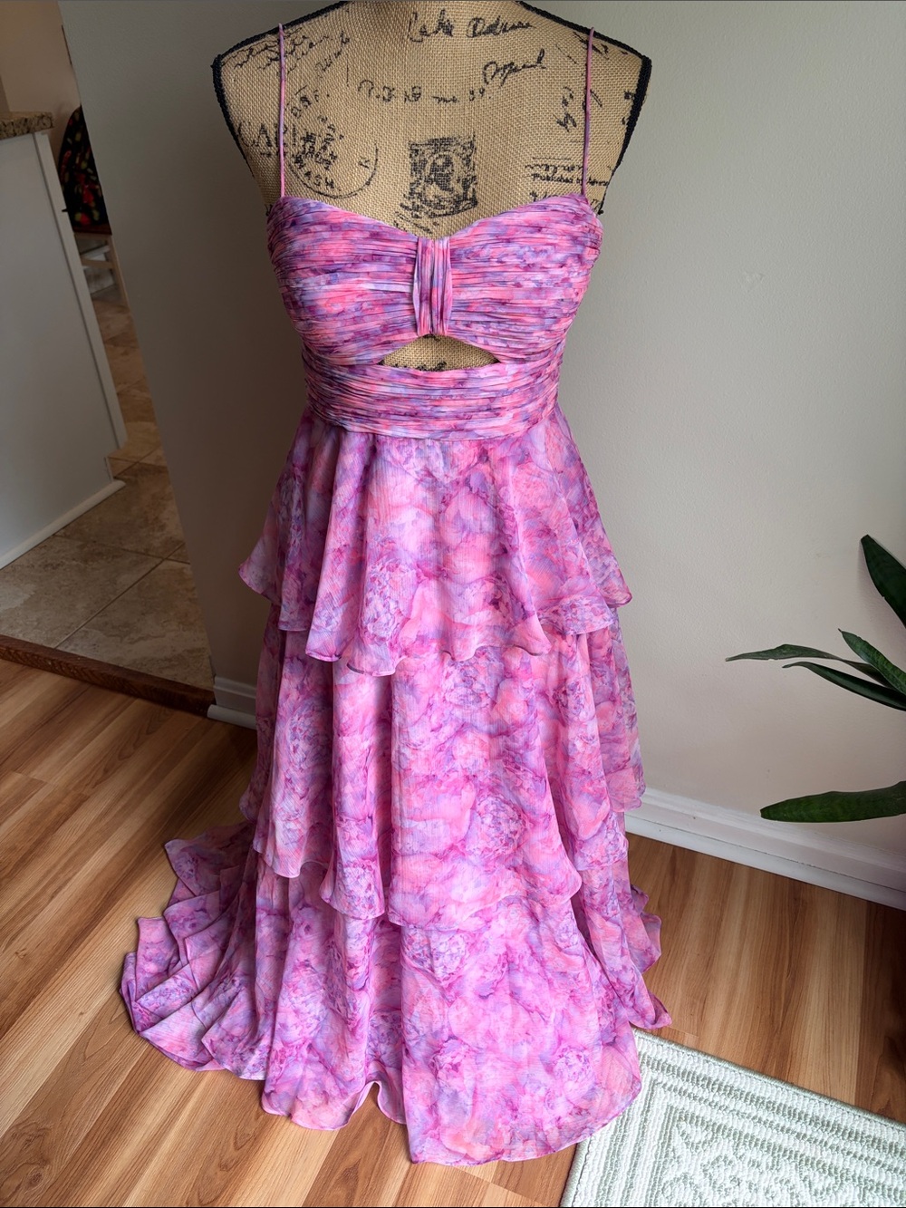 SAVA Watercolor Tiered Ruffle Cutout Formal Dress Gown Prom Wedding Pageant